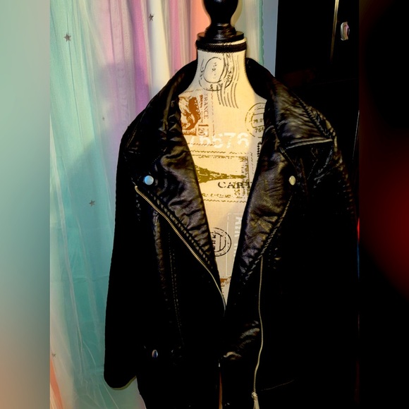 Heavy weight Faux Leather Moto jacket - Picture 1 of 4
